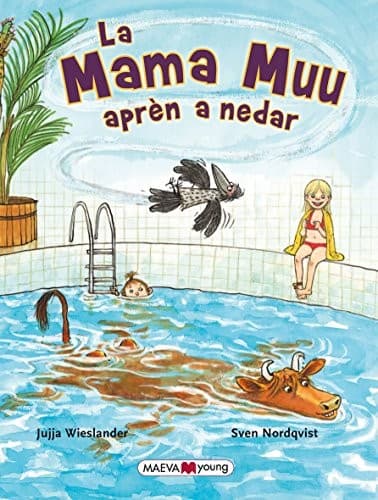 La Mama Muu aprèn a nedar