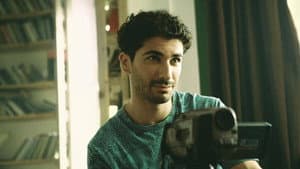 Mo