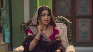 Angoori Scolds Tiwari For His Carelessness
