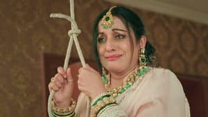 Neetu's Desperate Attempt