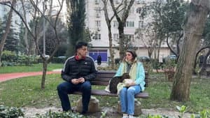Rastlantılar ve serseriler de ağlar...