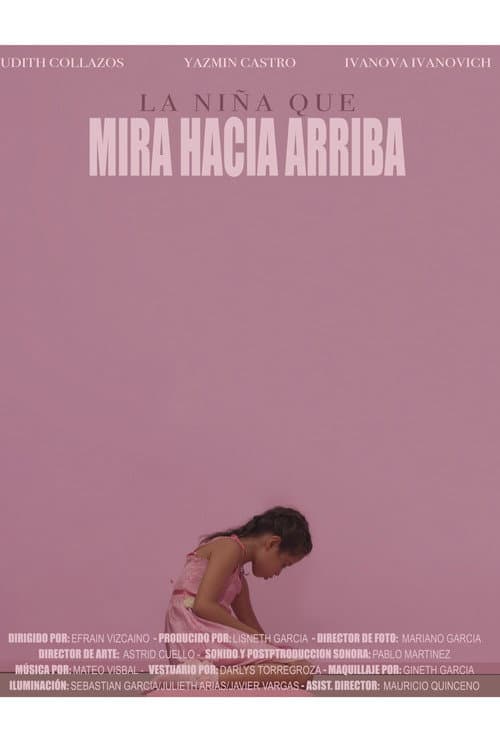 La niña que mira hacia arriba